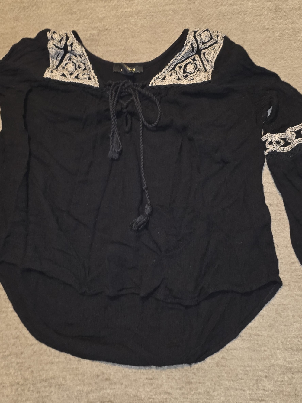 Forever 21 Black Peasant Tunic with Cream Embroidery Medium